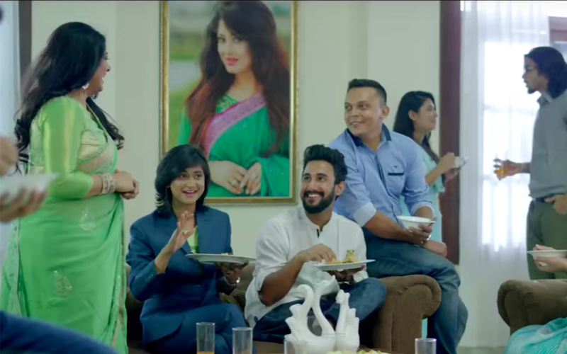 নতুন বিজ্ঞাপনে মৌসুমী